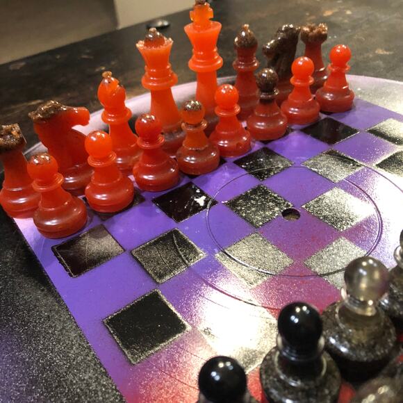 Vinyl Chess Set - Haunted Purple (Resin Pieces) - Picture 6 of 10